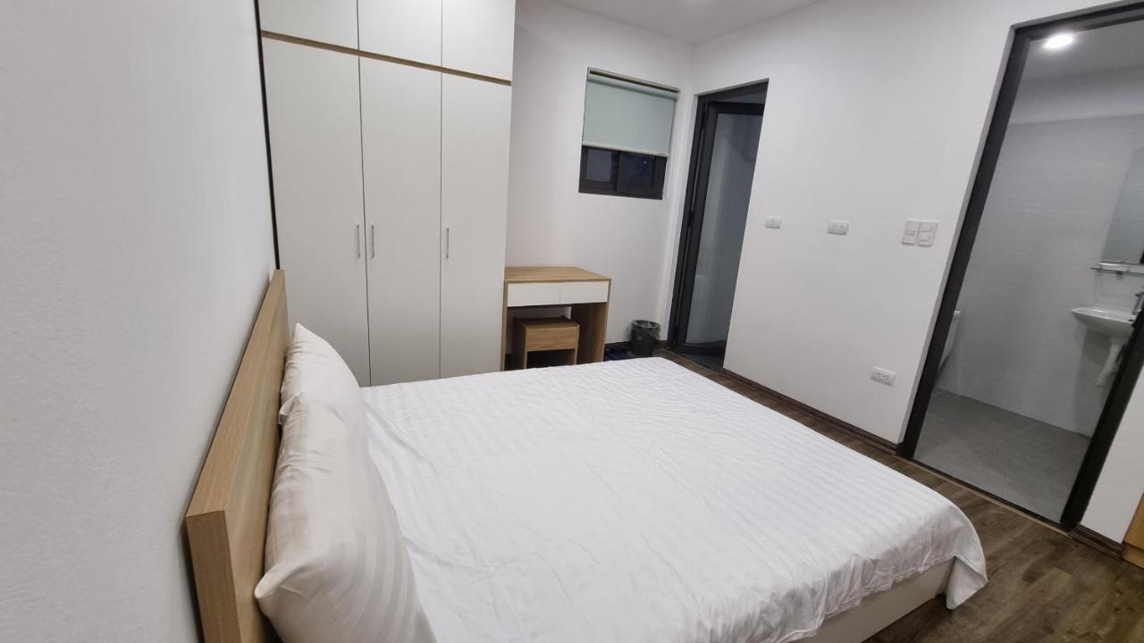 Era Apartment Khuc Thua Du ハノイ市 エクステリア 写真