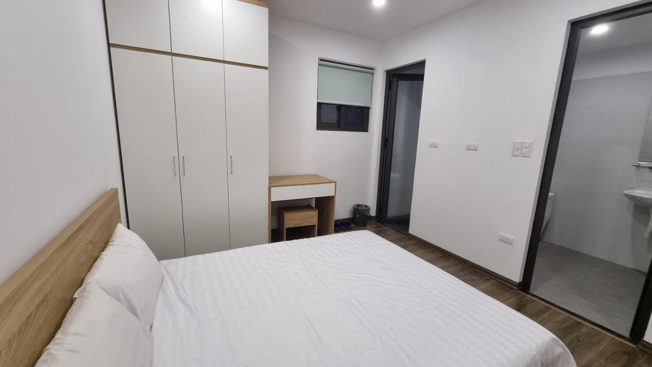 Era Apartment Khuc Thua Du ハノイ市 エクステリア 写真